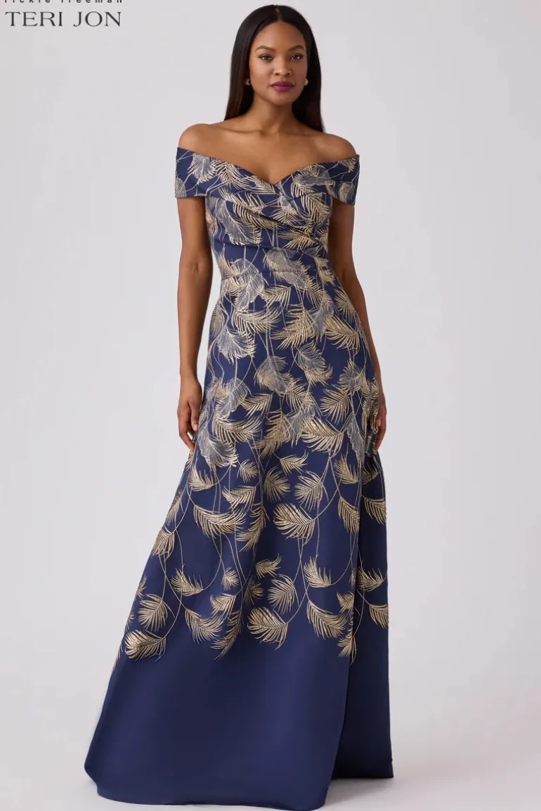Jacquard Leaf Pattern Gown