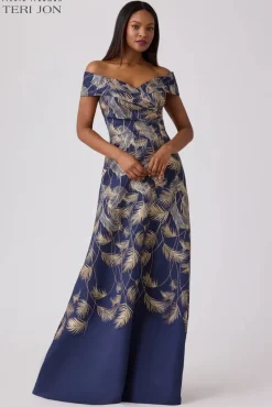 Jacquard Leaf Pattern Gown